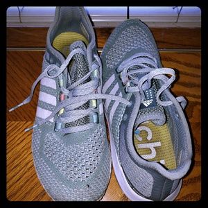 Addidas size 8